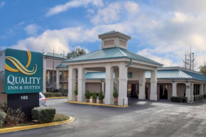 Гостиница Quality Inn Clinton  Клинтон